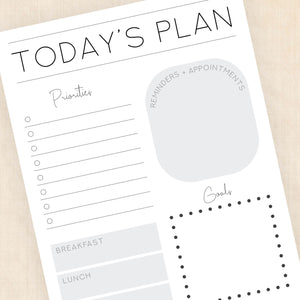 minimalist daily planner